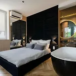아파트 Lupoapartments Z Klimatyzacja Do Wyboru Z Jacuzzi Pole Dance Parking Dostep Na Kod