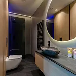 Lupoapartments Z Klimatyzacja Do Wyboru Z Jacuzzi Pole Dance Parking Dostep Na Kod 아파트 *