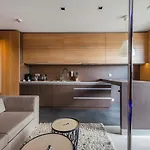 아파트 Lupoapartments Z Klimatyzacja Do Wyboru Z Jacuzzi Pole Dance Parking Dostep Na Kod *