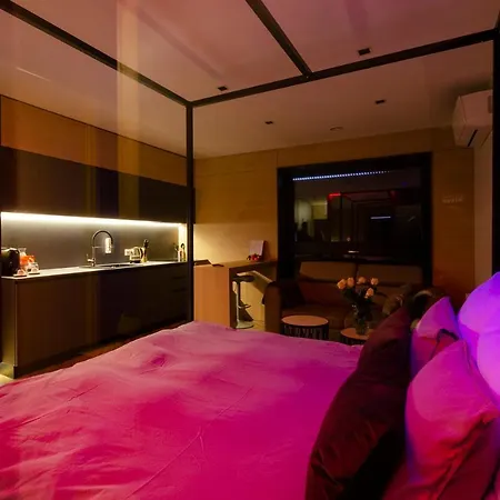 Lupoapartments Do Wyboru Z Jacuzzi Pole Dance Parking Dostep Na Kod