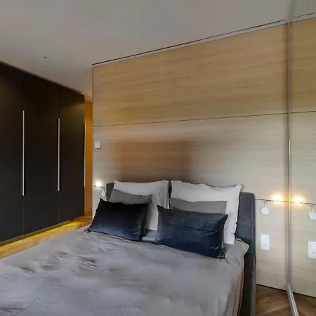 Apartament Lupoapartments Do Wyboru Z Jacuzzi Pole Dance Parking Dostep Na Kod