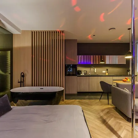 Lupoapartments Z Klimatyzacja Do Wyboru Z Jacuzzi Pole Dance Parking Dostep Na Kod Apartment Lodz (Lodz)
