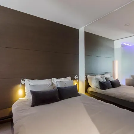 Lupoapartments Z Klimatyzacja Do Wyboru Z Jacuzzi Pole Dance Parking Dostep Na Kod Appartamento