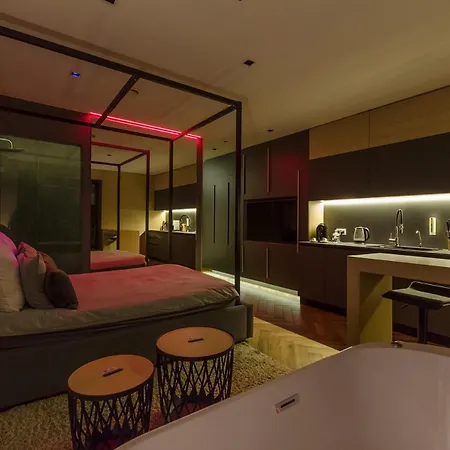 Lupoapartments Z Klimatyzacja Do Wyboru Z Jacuzzi Pole Dance Parking Dostep Na Kod 公寓 罗兹