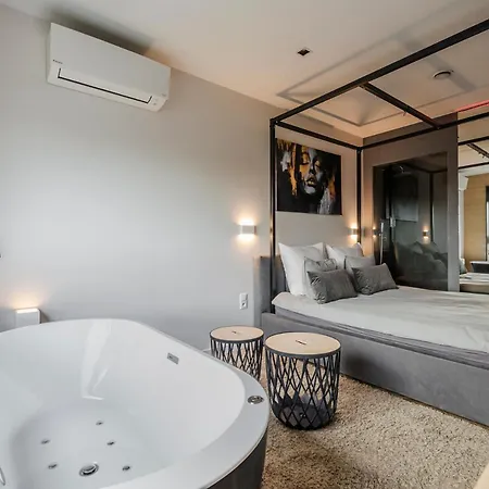 Apartmán Lupoapartments Z Klimatyzacja Do Wyboru Z Jacuzzi Pole Dance Parking Dostep Na Kod Lodž