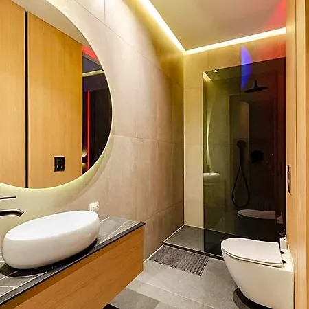 Lupoapartments Z Klimatyzacja Do Wyboru Z Jacuzzi Pole Dance Parking Dostep Na Kod Apartamento